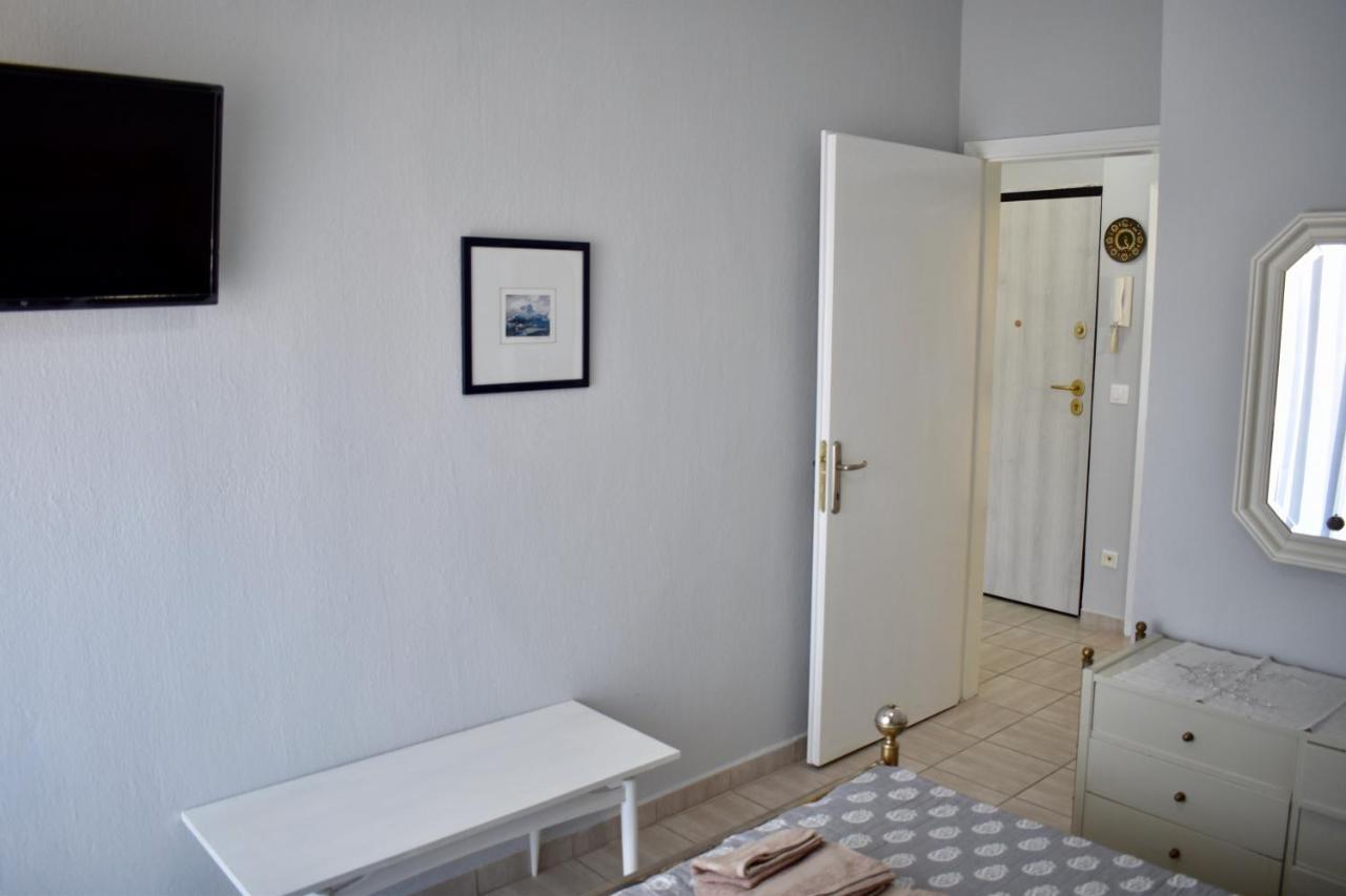 Alkyon Perea Apartments Peraia  Екстер'єр фото
